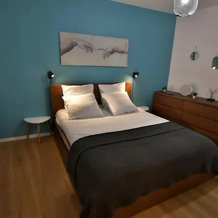 Le 46 - T2 Renove, Confortable Proche Centre-ville Apartment *
