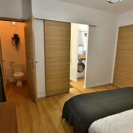 Apartment Le 46 - T2 Renove, Confortable Proche Centre-ville Montlucon